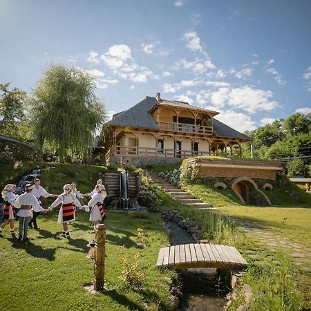 Pensiunea Glodeanca Bagian luar foto