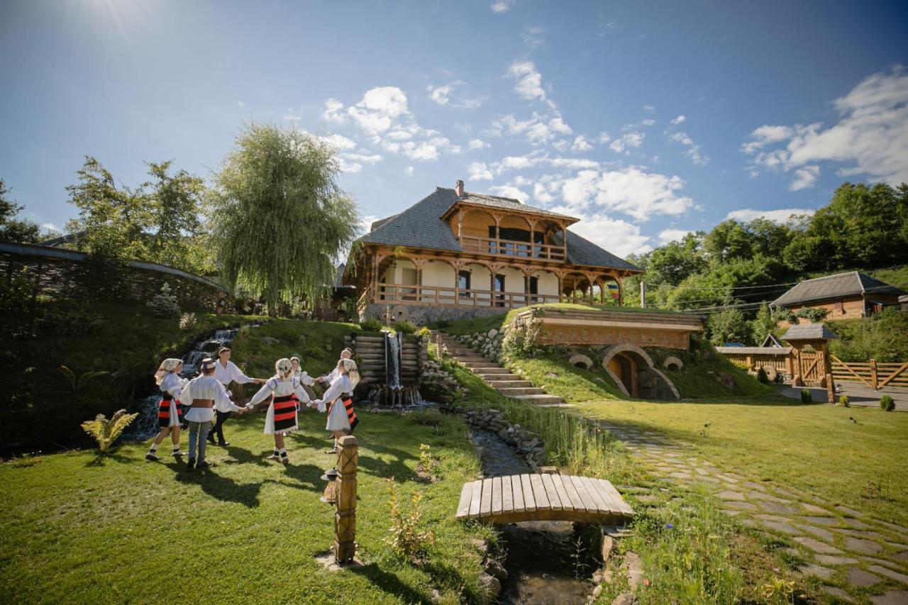 Pensiunea Glodeanca Bagian luar foto
